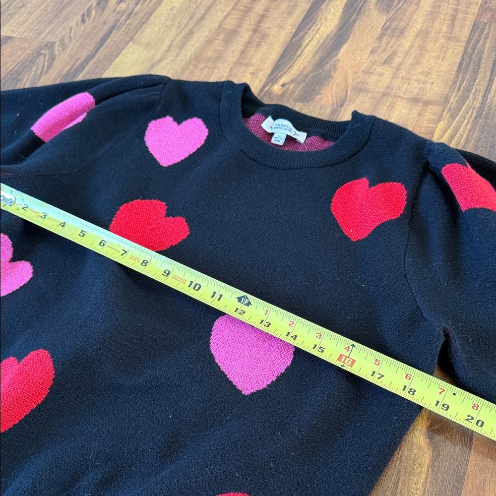 Heart Patterned Black Sweater - Picture 7 of 14